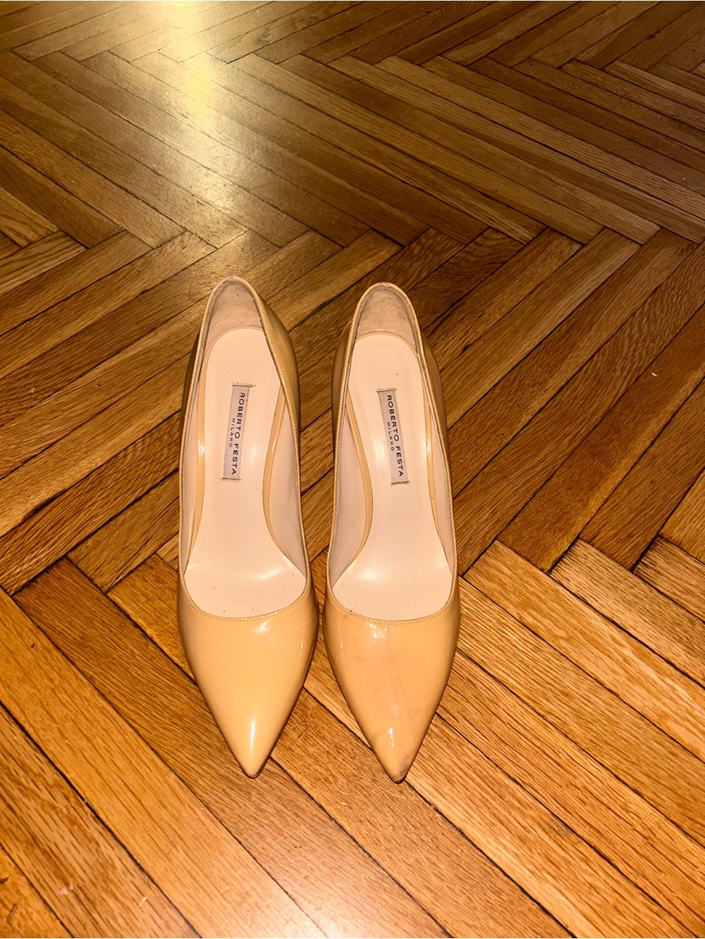 Vintage Roberto Festa Patent Leather Pointed-Toe Pumps size EU 38